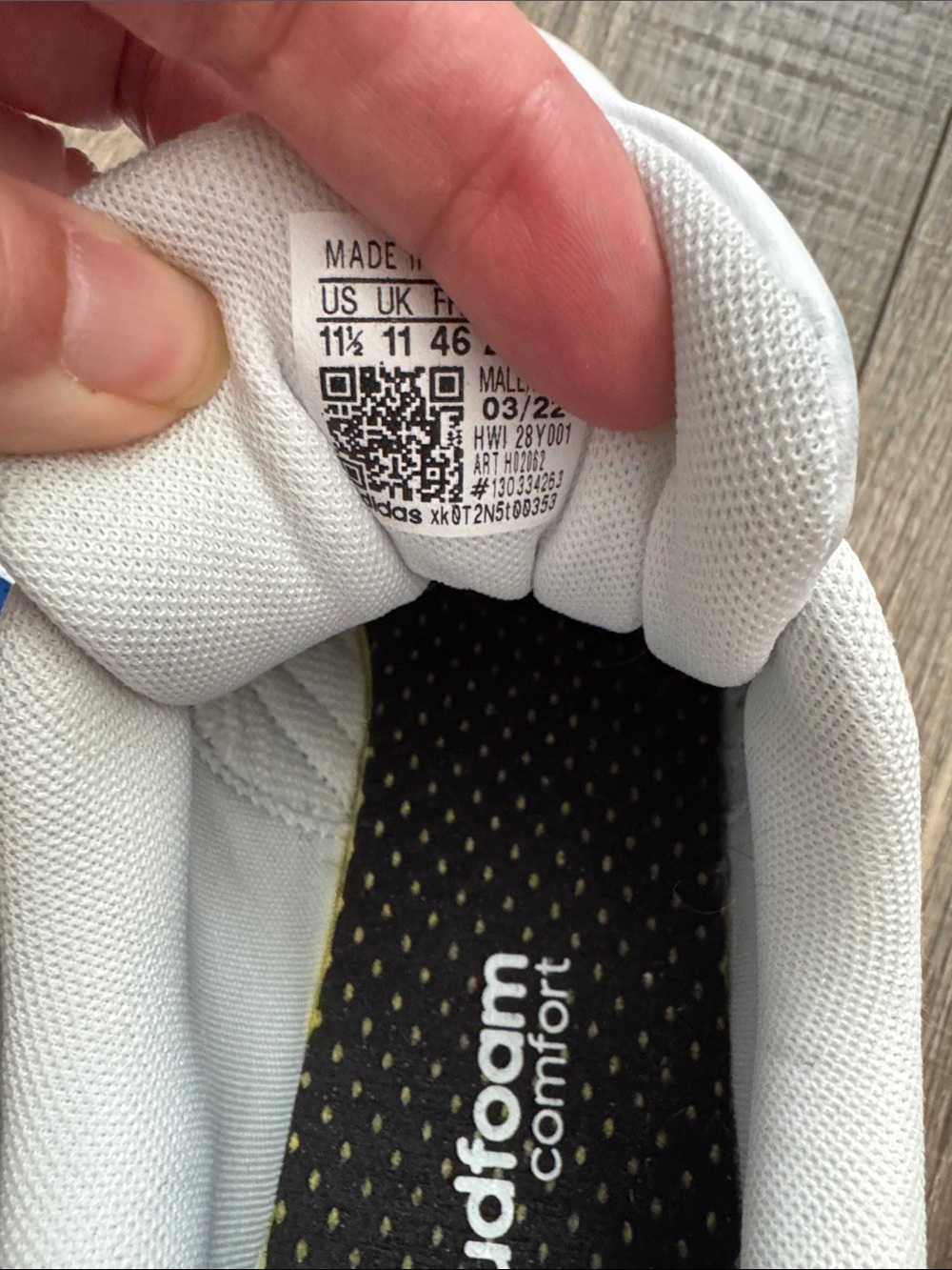adidas White and Blue Men's Low-Top Sneakers - Picture 13 of 14